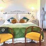 Casa Porta Fontevecchia Feriehus *