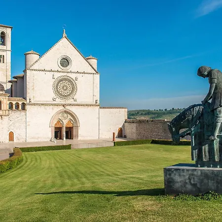 Casa Porta Fontevecchia Ferienhaus *